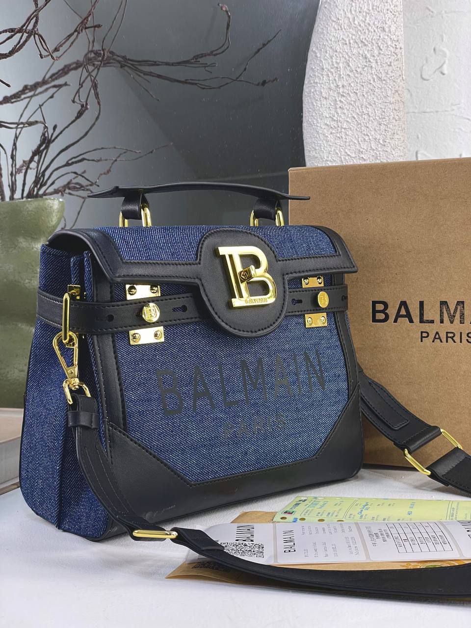 /public/uploads/photos/shares/Suzy bags/IMG_3726.jpeg